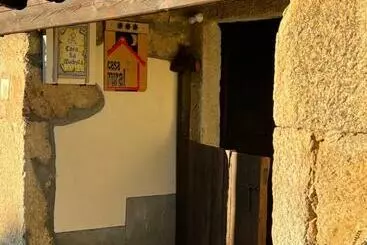 Casa Tía Modesta Es Una Cálida Y Acogedora Casa Rural - Navatejares