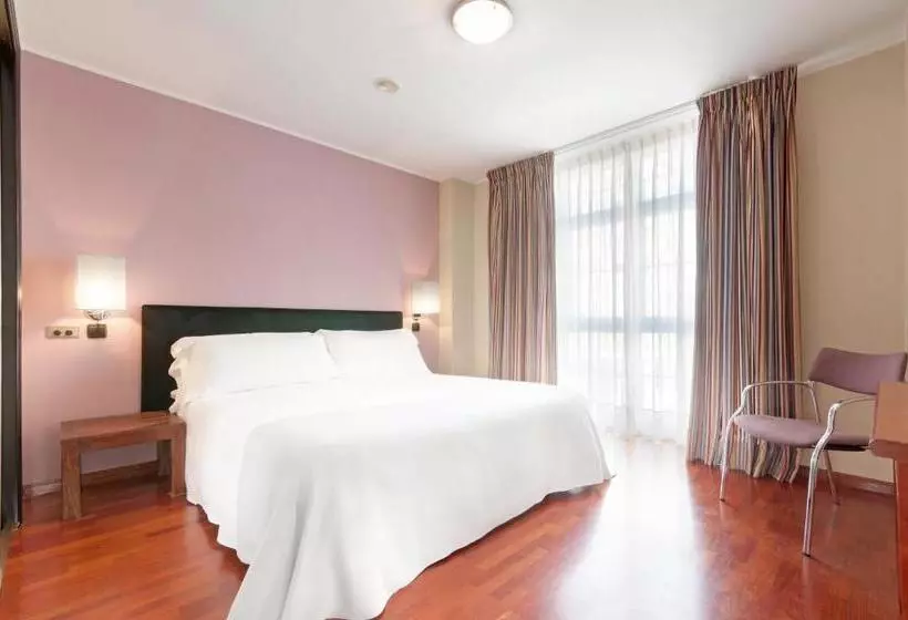 Fotos del hotel Tryp Valladolid Sofía Parquesol:  2