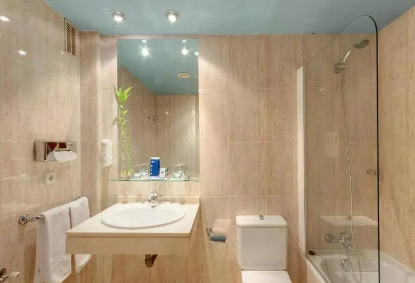 Fotos del hotel Tryp Valladolid Sofía Parquesol:  8