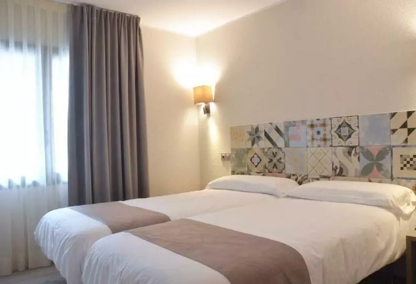 Fotos del hotel Tudel:  2