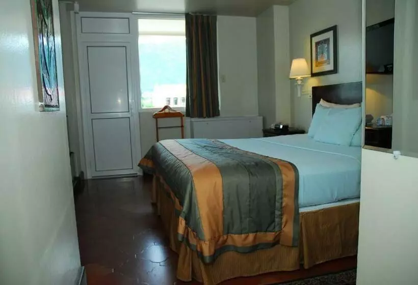 Fotos del hotel Gran Hotel Sula:  11