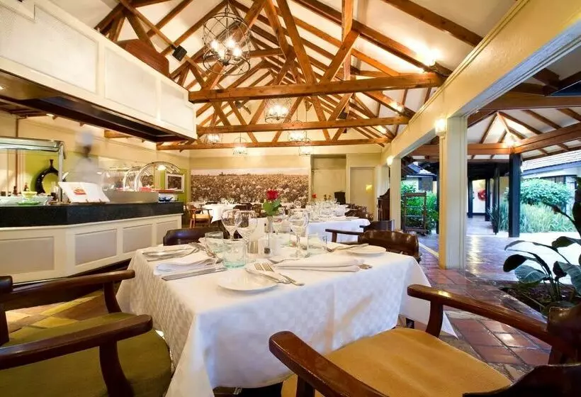 Fotos del hotel Southern Sun Mayfair Nairobi:  5