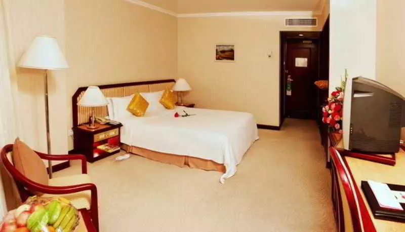 Fotos del hotel Capital Plaza:  7