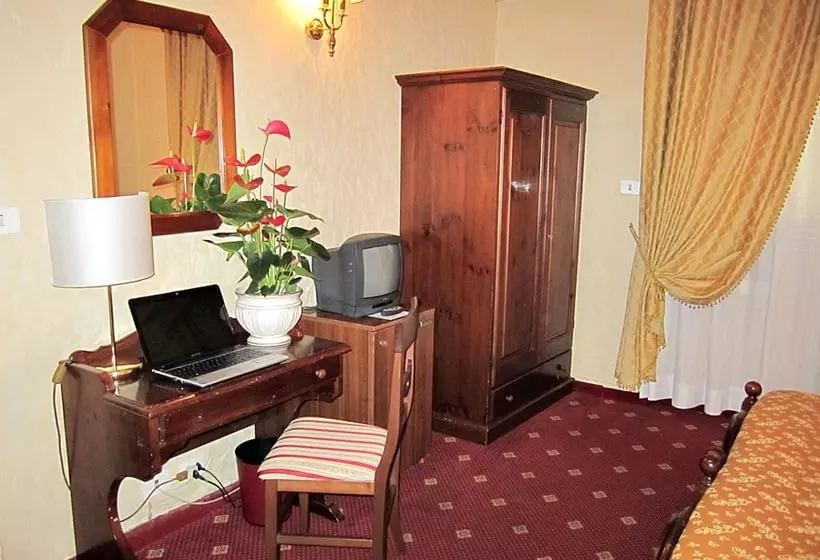 Fotos del hotel Siviglia:  9