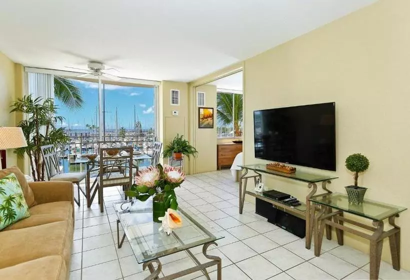 Fotos del hotel Ilikai Marina Condominiums:  13