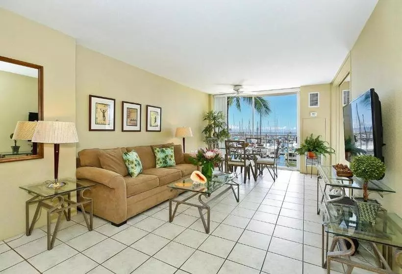 Fotos del hotel Ilikai Marina Condominiums:  7