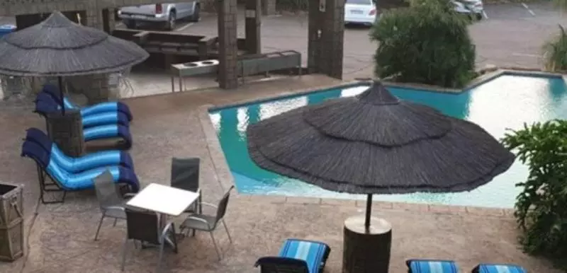 Fotos del hotel Bushmans Rock Country Lodge:  3