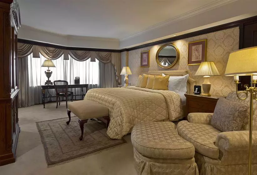 San Cristobal Tower, Santiago