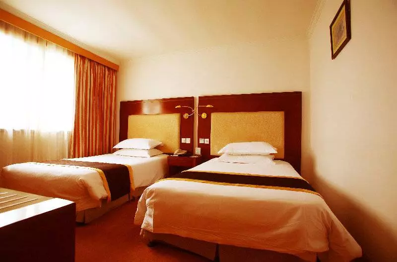 Fotos del hotel HuaJun Suite:  9