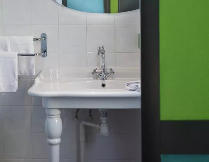 Fotos del hotel Adonis Marseille Vieux-Port:  7