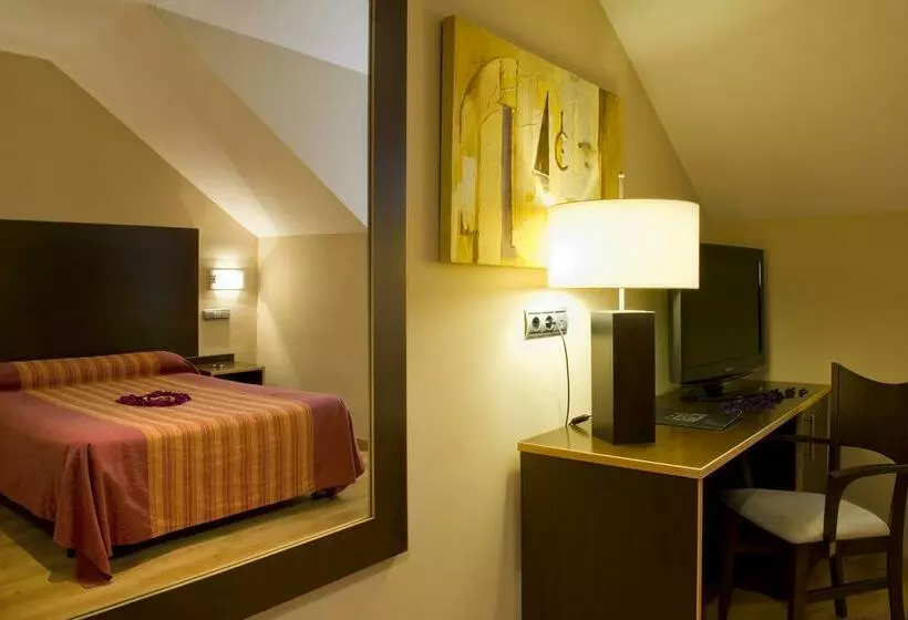 Fotos del hotel Ciudad de Sabiñánigo:  2