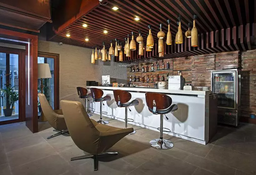 Fotos del hotel Omni Tower Sukhumvit Nana By Compass Hospitality:  7