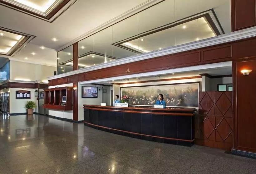 Fotos del hotel Omni Tower Sukhumvit Nana By Compass Hospitality:  4