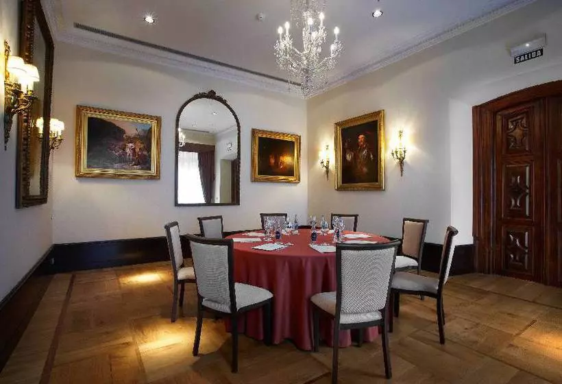 Fotos del hotel Palacio Guendulain:  21