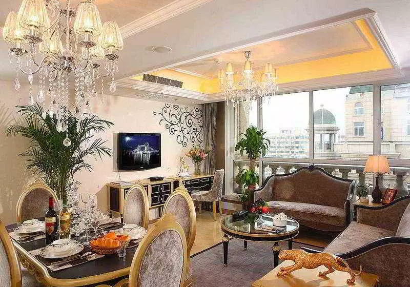 Fotos del hotel The Riverside Baroque Palace:  2