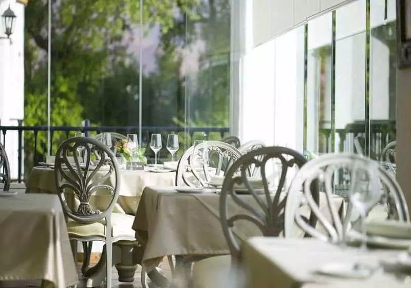 Fotos del hotel Hermitage De Casares Hotel:  2