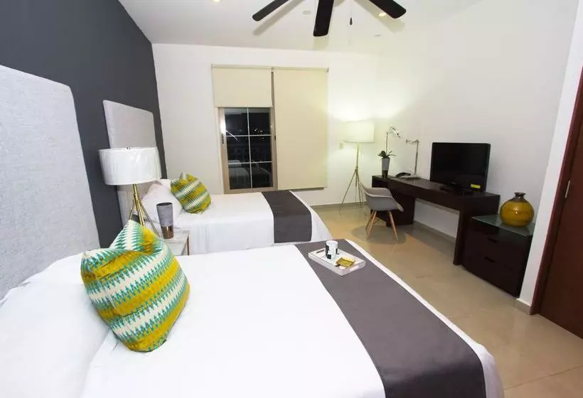 Fotos del hotel Torres De El Legado:  7