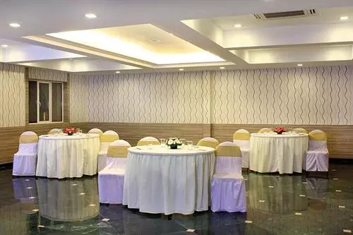 Fotos del hotel Cambay Sapphire Crn:  12