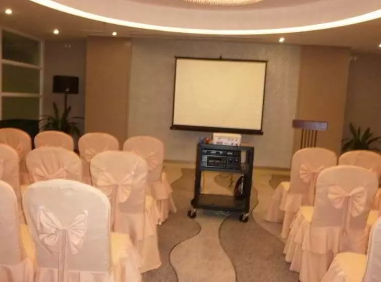 Fotos del hotel Ack Cyber:  16