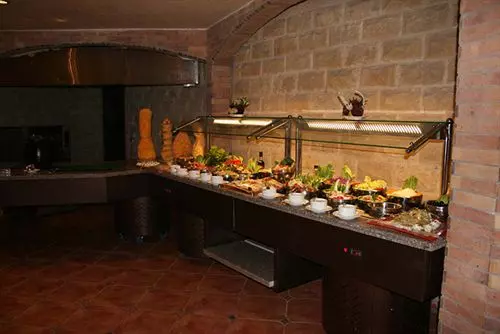 Fotos del hotel Golden 5 Topaz Suites Hotel:  25