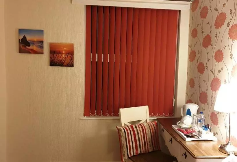 Fotos del hotel New Bond:  4