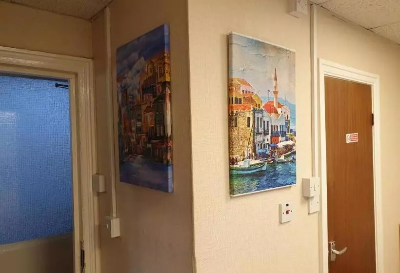 Fotos del hotel New Bond:  10