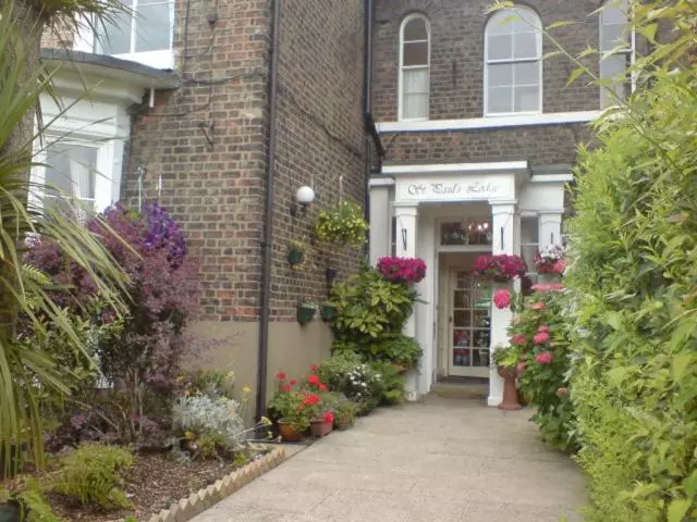 Fotos del hotel St Paul S Lodge:  4