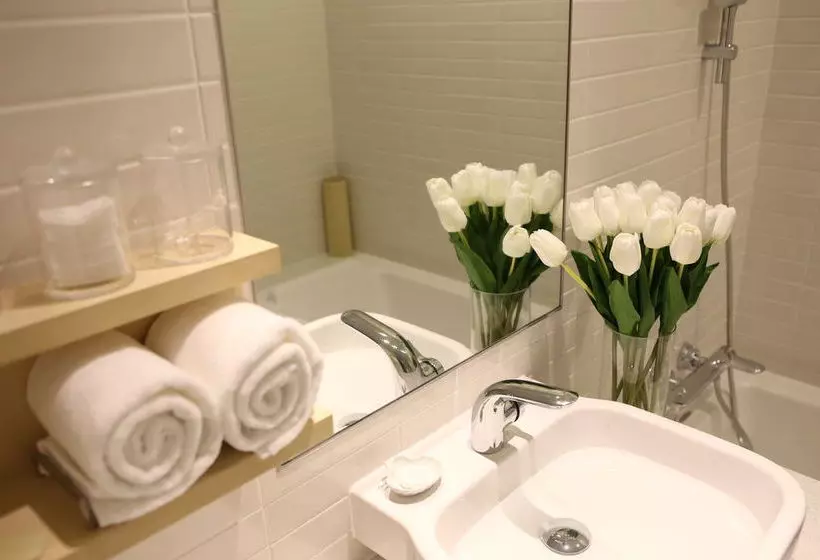 Fotos del hotel The Suites  Naksan:  8