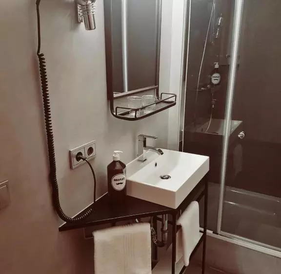 Fotos del hotel Pension Kirchplatz:  3