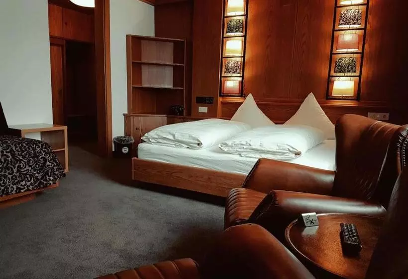 Fotos del hotel Pension Kirchplatz:  2