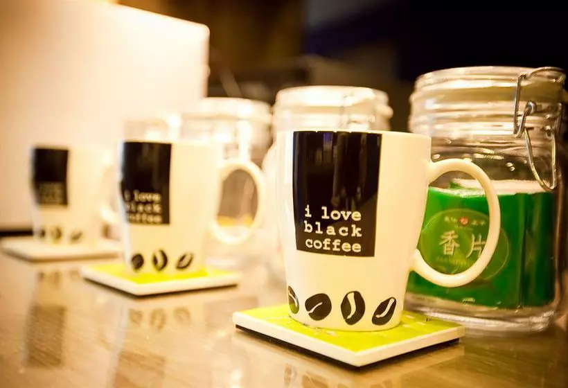 Fotos del hotel J2:  4