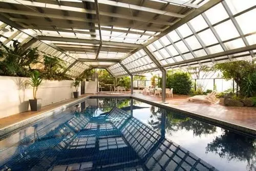 Fotos del hotel Surfers Royale Resort:  3