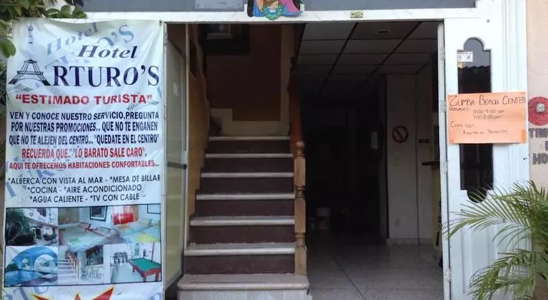 Fotos del hotel Arturo's:  3