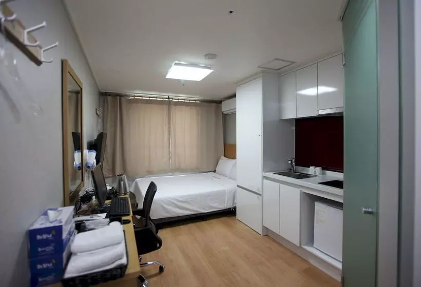 Fotos del hotel Easy Residence:  16