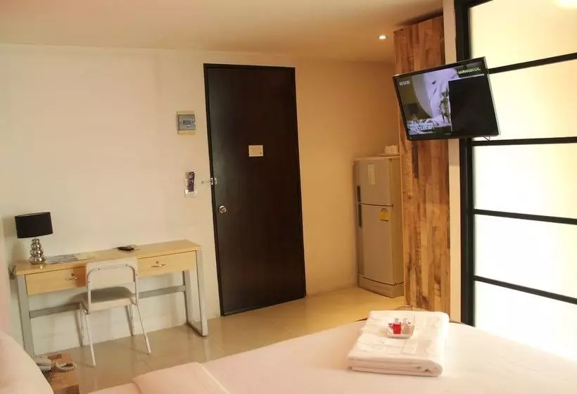 Must Sea Hotel Bangkok