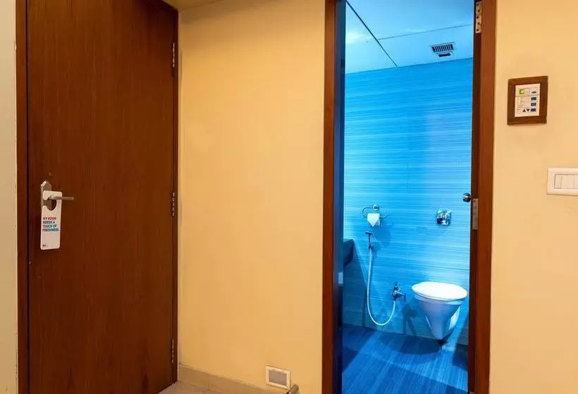 Fotos del hotel Treebo Guest House:  12