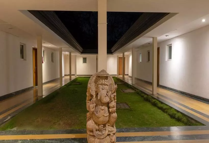 Fotos del hotel Treebo Guest House:  15