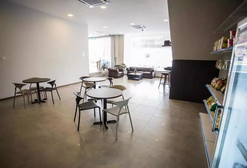 Fotos del hotel Zamburger Victory City:  3