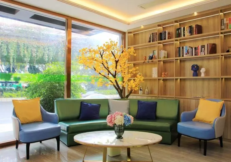 Fotos del hotel Vatica Fuzhou West Second Ring Road Xihu Park:  2