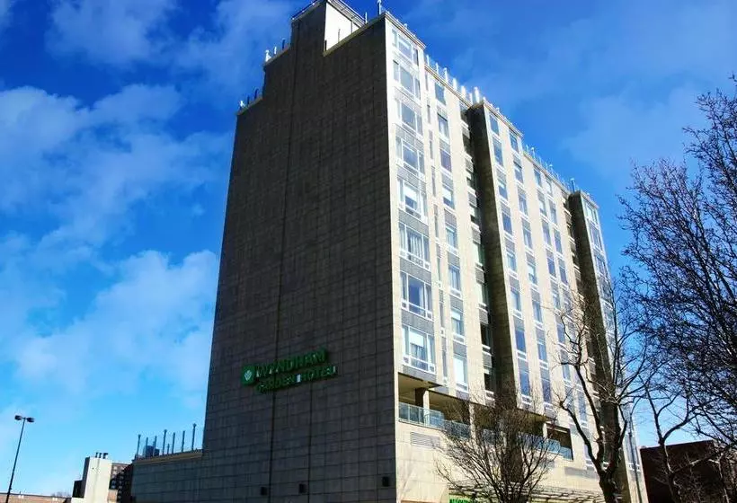 Wyndham Garden Fresh Meadows Flushing