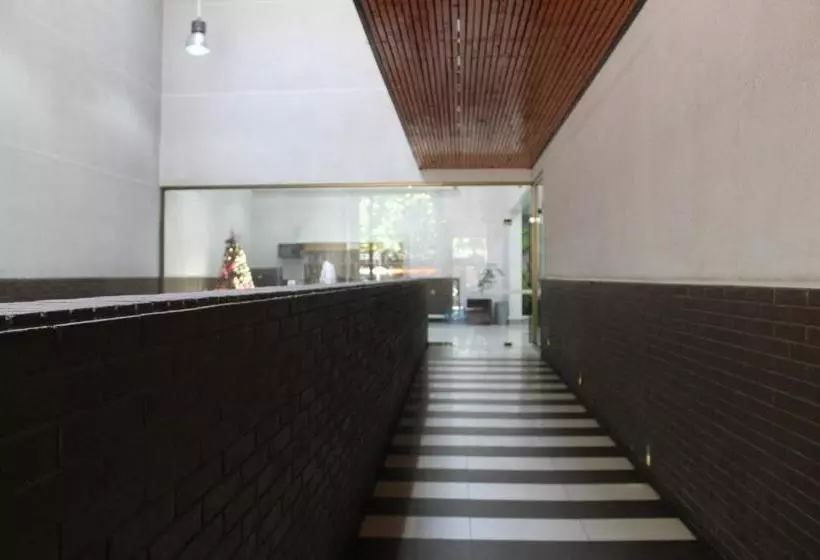 Fotos del hotel Providencia Town Apartments:  11
