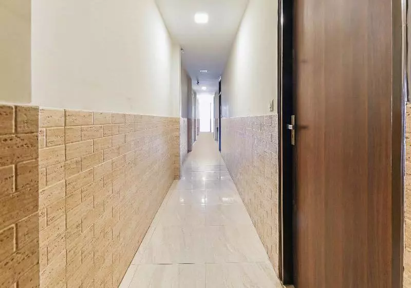 Fotos del hotel Silverkey Executive Stays 19389 Divine Inn:  15