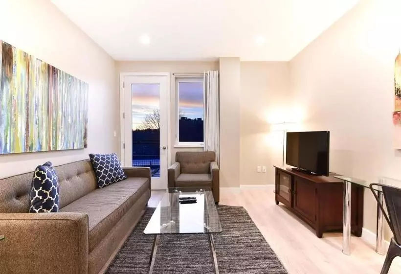 Fotos del hotel Global Luxury Suites Longwood Medical:  4