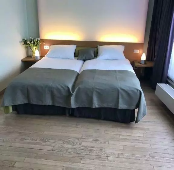 Fotos del hotel 322 Lambermont:  9