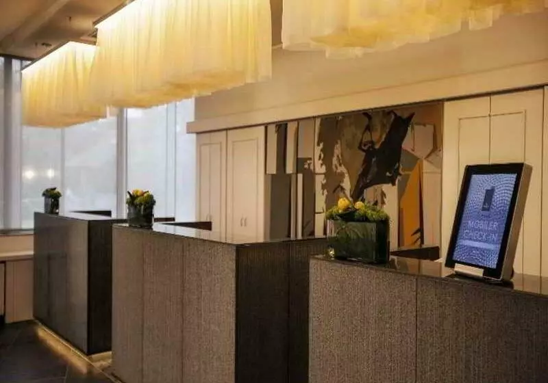 Fotos del hotel Renaissance Duesseldorf:  12