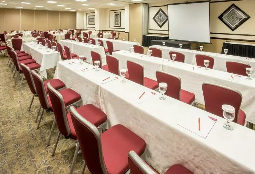 Fotos del hotel Crowne Plaza Suites Houston  Near Sugar Land, An Ihg:  12