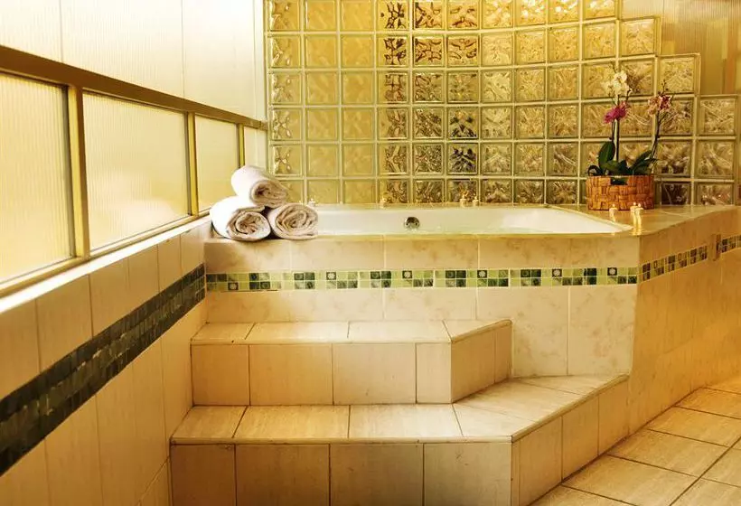 Fotos del hotel La Colina Suites Hotel:  3