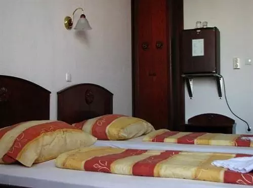 Fotos del hotel Pólus:  2