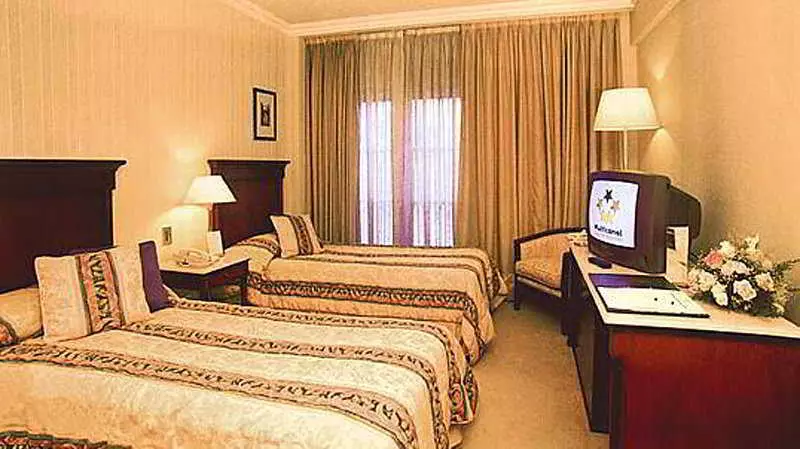 Fotos del hotel Howard Johnson By Wyndham 9 De Julio Avenue:  12