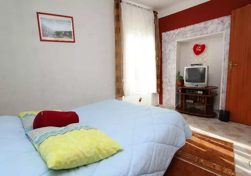 Fotos del hotel Apartment Alba:  8